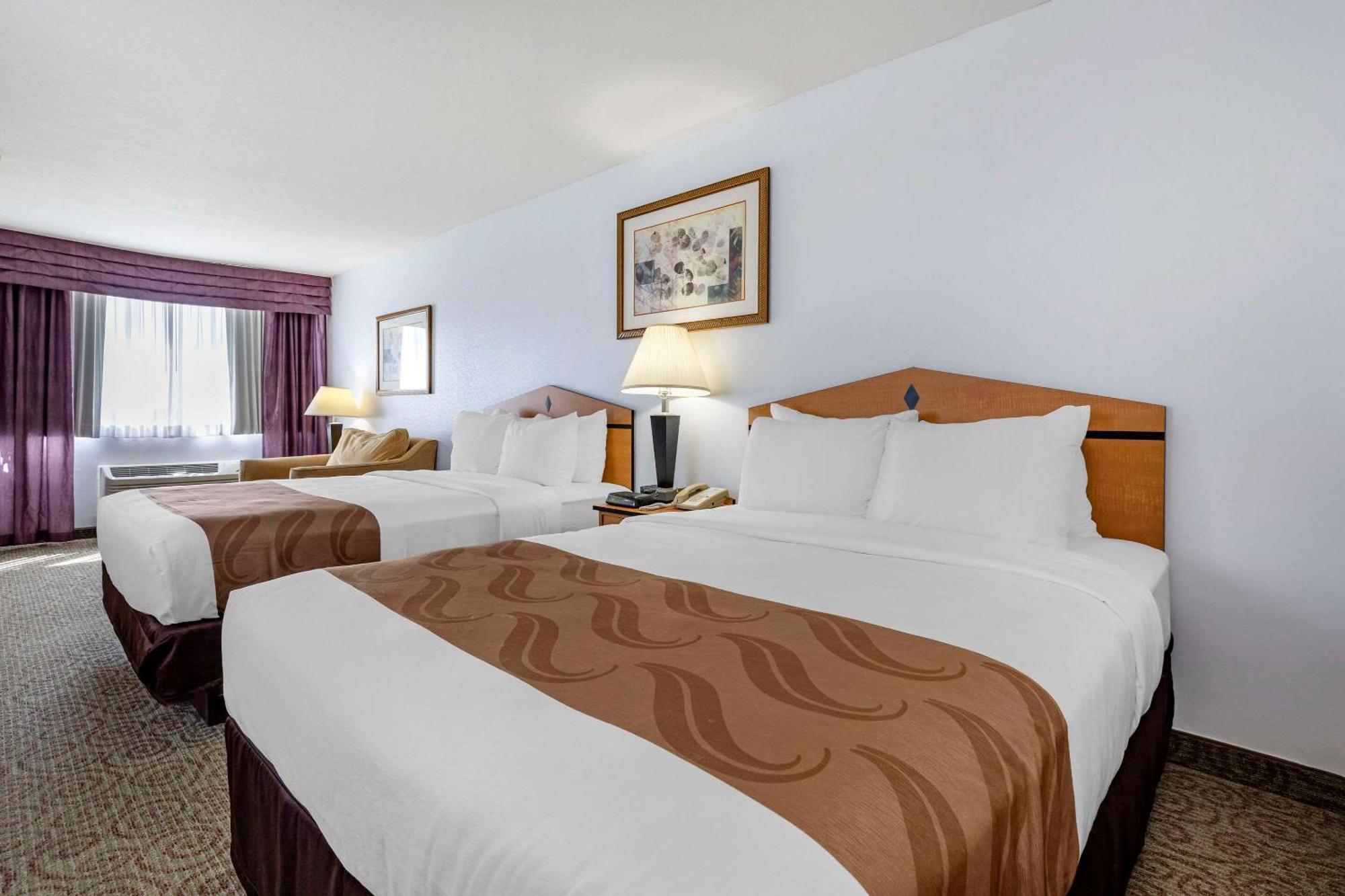 Quality Inn & Suites Denver Airport - Gateway Park Аврора Экстерьер фото